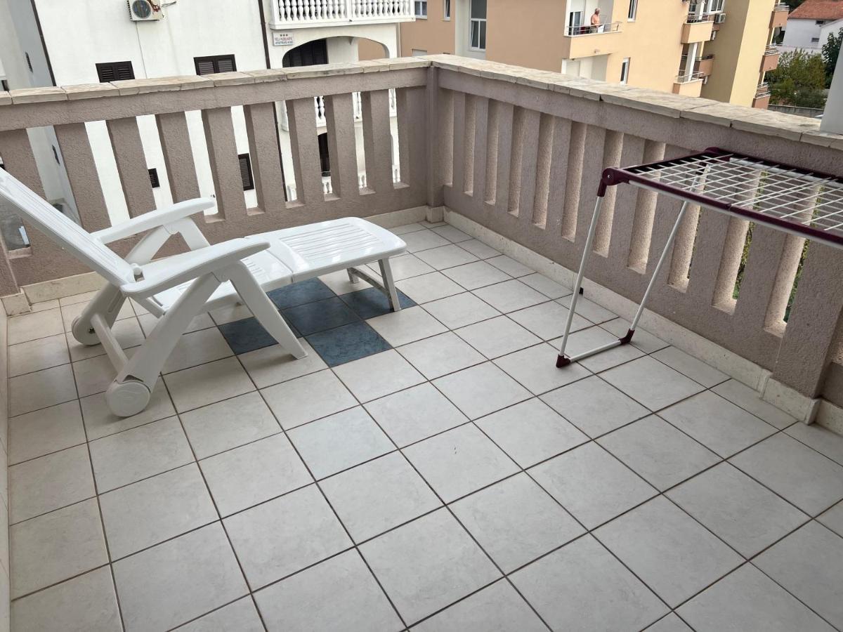 Apartments Villa Zdrava Трогир Экстерьер фото